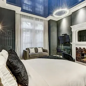 Dr. Penfield By Bouticstay Aparthotel Montreal